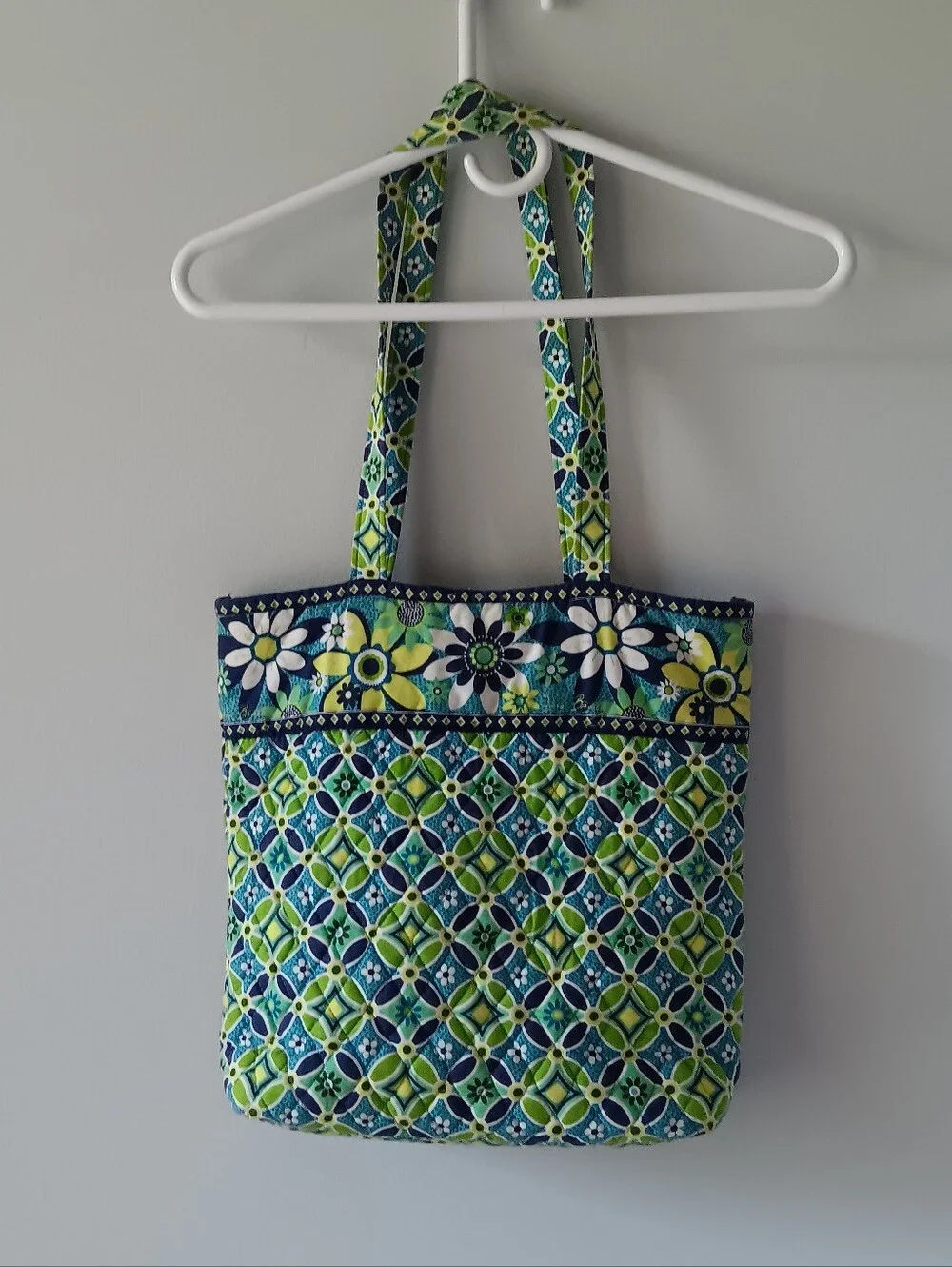 Vera Bradley Daisy Daisy Geometric Floral Tote Bag Double Handle Green Blue 13